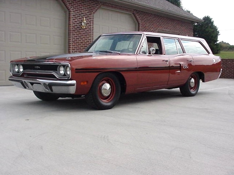 1970 PLYMOUTH GTX WAGON Martin's Classic Cars 