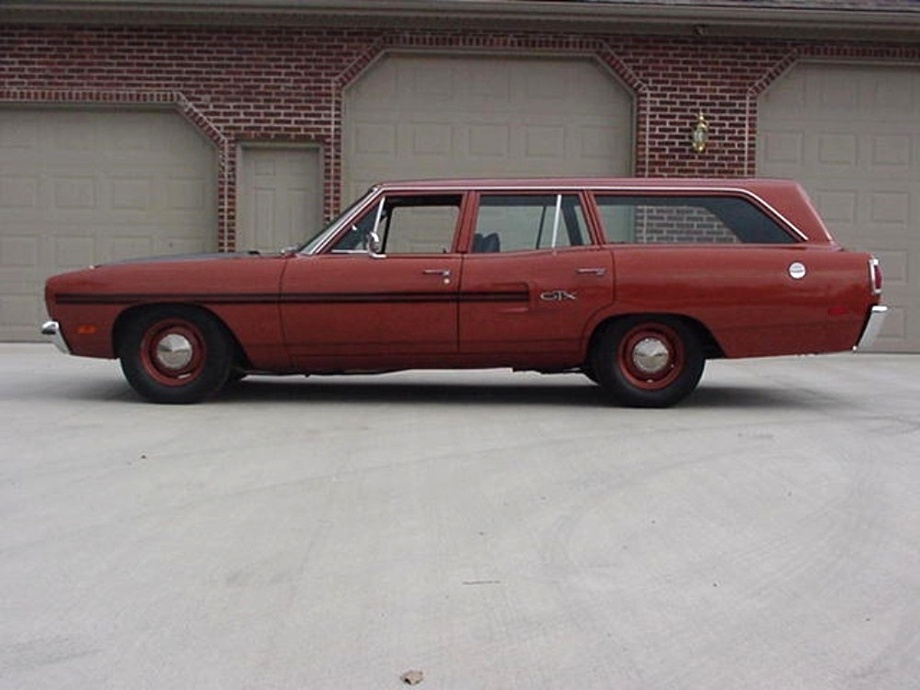 1970 PLYMOUTH GTX WAGON Martin's Classic Cars 