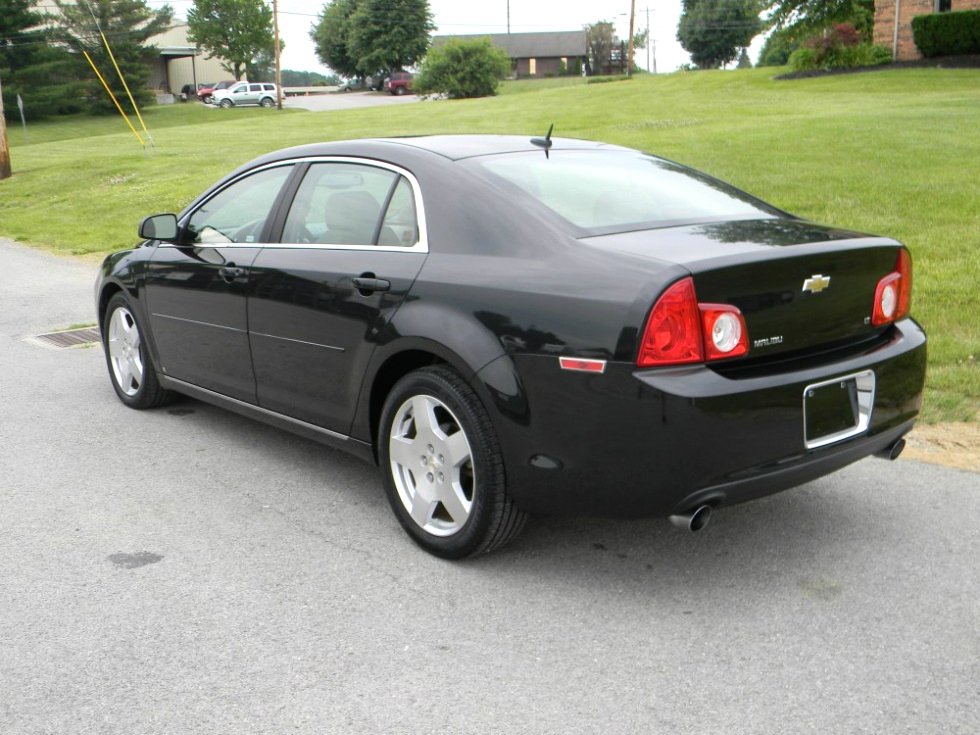 2009 Chevy Malibu LT2 Martin's Classic Cars 