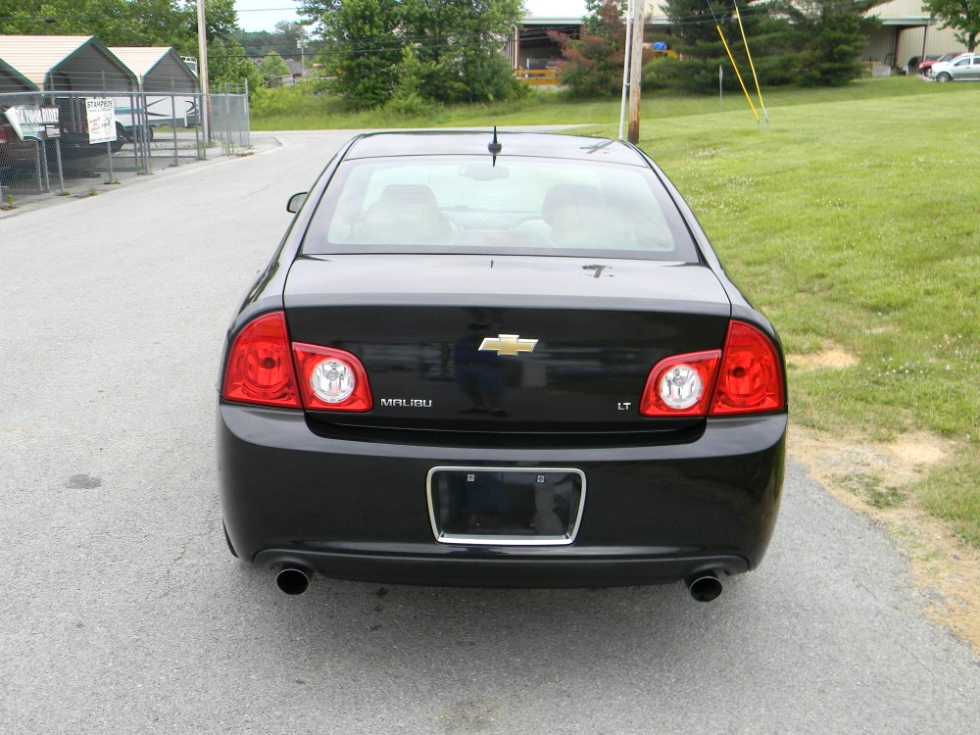 2009 Chevy Malibu LT2 Martin's Classic Cars 