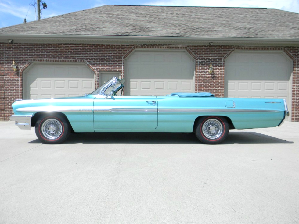 1961 Pontiac Bonneville Convertible Martin's Classic Cars 