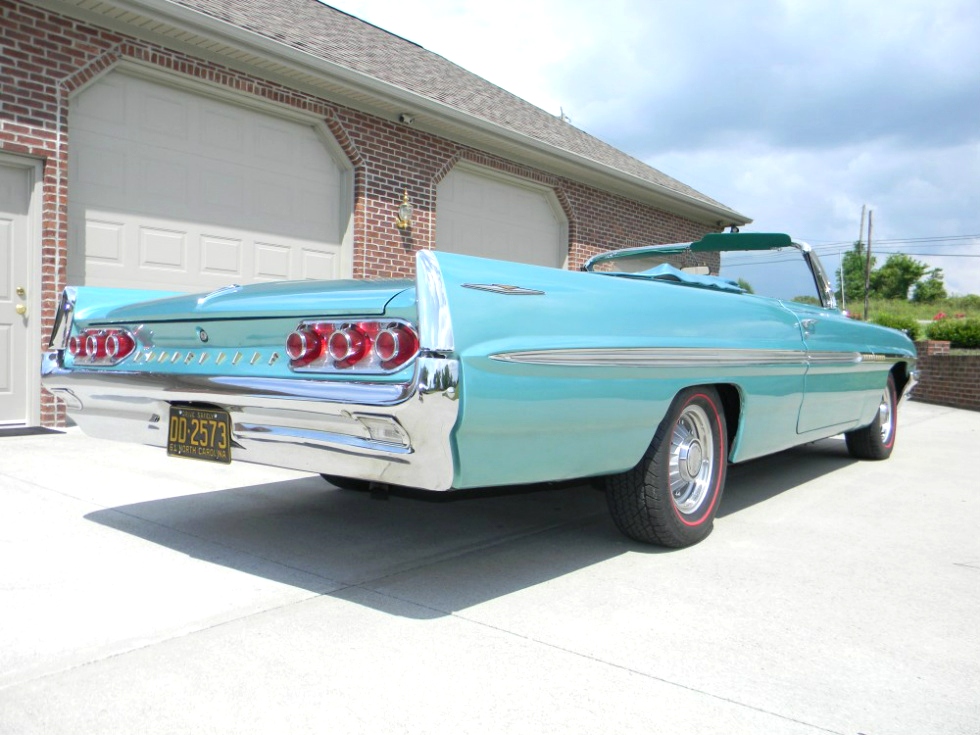 1961 Pontiac Bonneville Convertible Martin's Classic Cars 