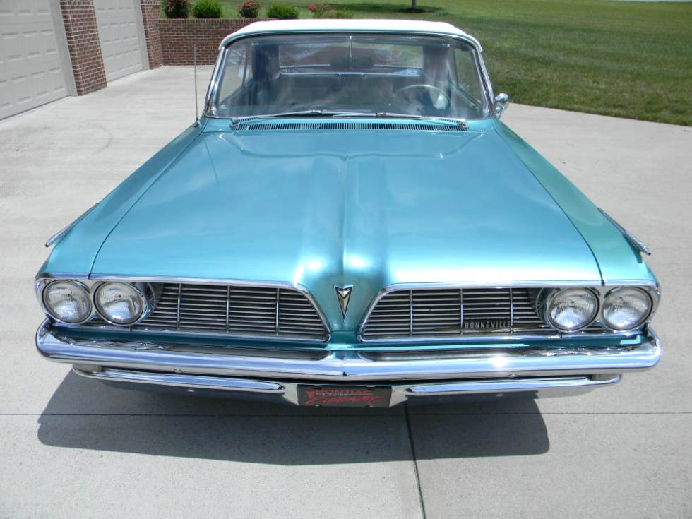 1961 Pontiac Bonneville Convertible Martin's Classic Cars 