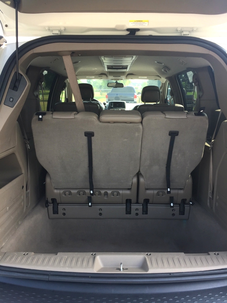 2012 Chrysler Town & Country Van Wagon Touring Martin's Classic Cars 
