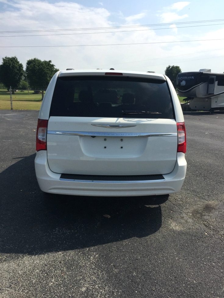 2012 Chrysler Town & Country Van Wagon Touring Martin's Classic Cars 