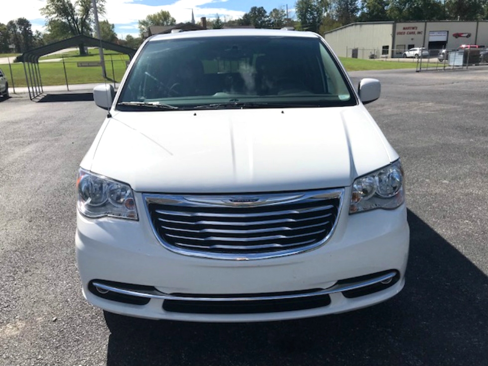 2012 CHRYSLER TOWN AND COUNTRY TOURING VAN Martin's Classic Cars 