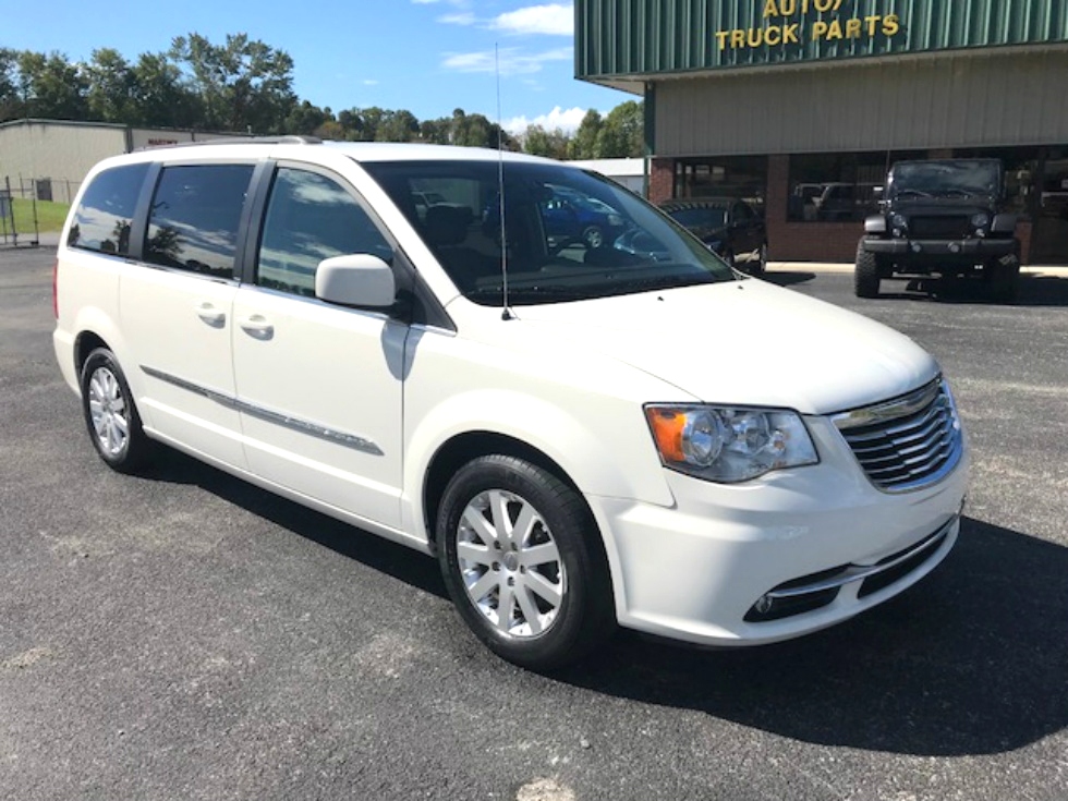 2012 CHRYSLER TOWN AND COUNTRY TOURING VAN Martin's Classic Cars 