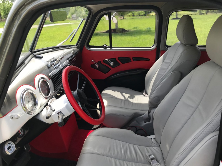 1953 GMC Suburban Martin's Classic Cars 