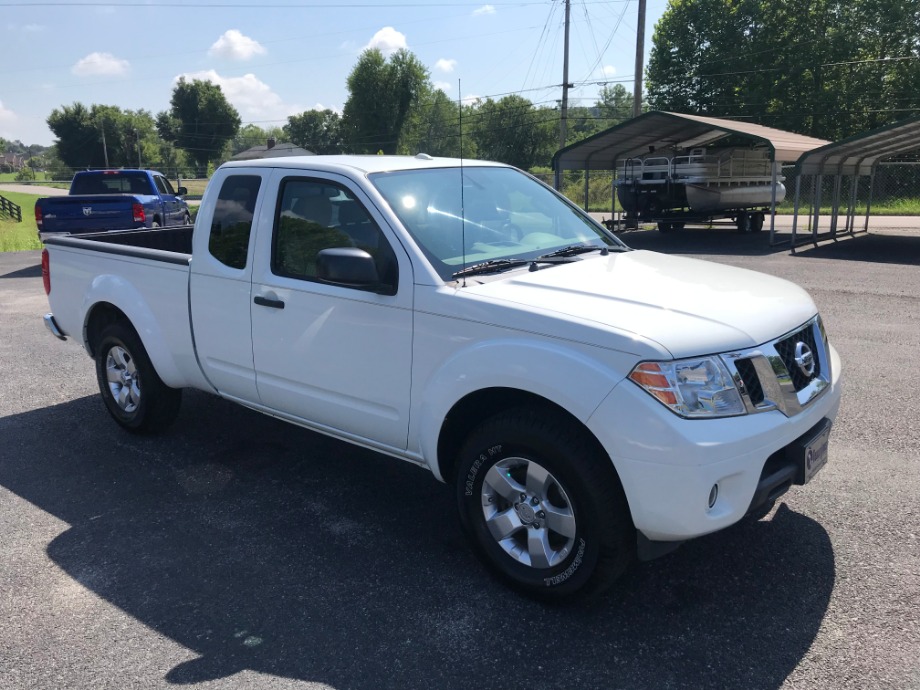 2013 Nissan Frontier Pro X  4X4  Martin's Classic Cars 