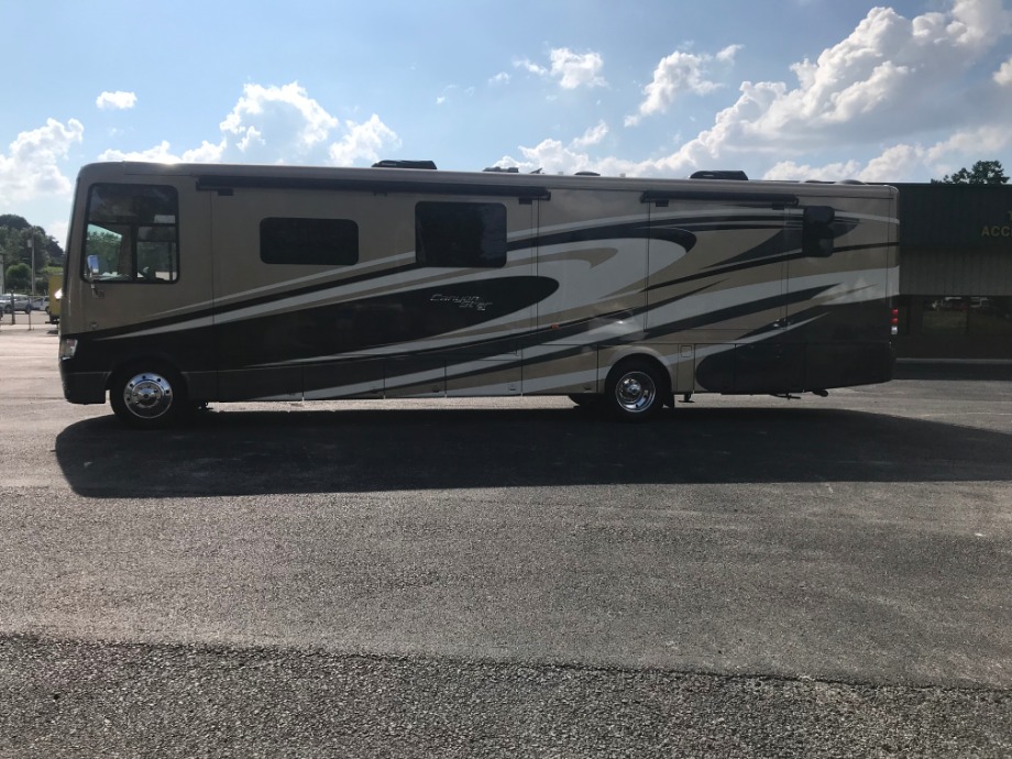 2015 Newmar Canyon Star 3953 Martin's Classic Cars 